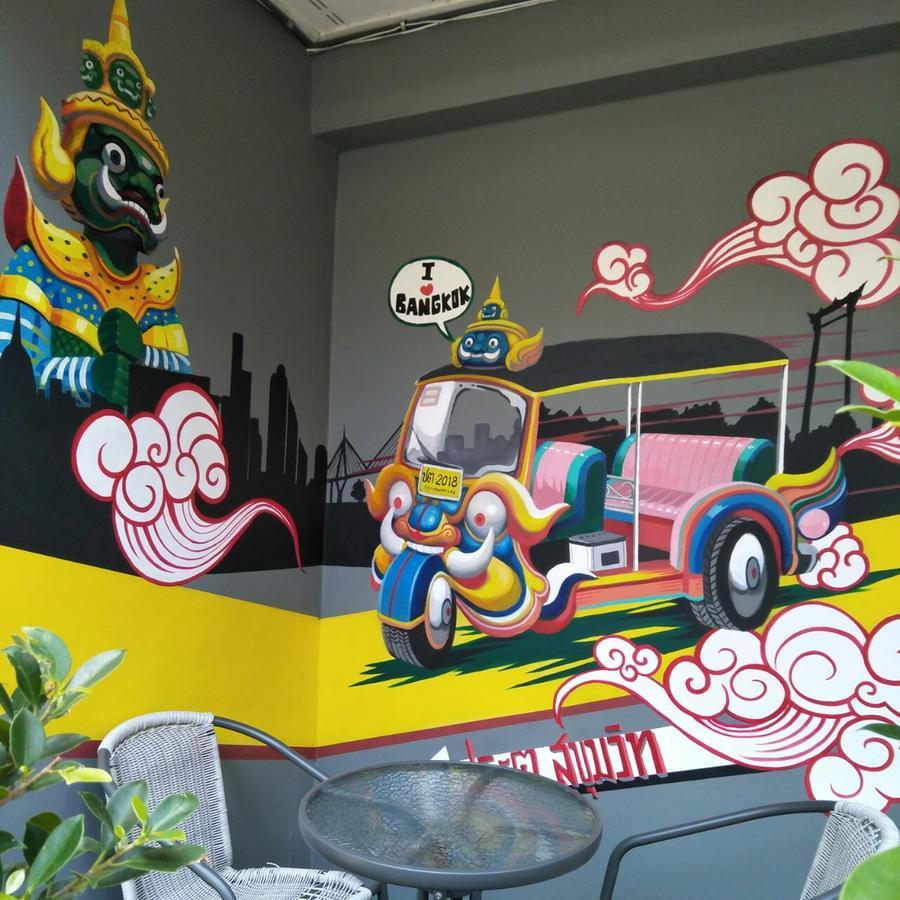 בנגקוק Badu Sukhumvit Dormitory מראה חיצוני תמונה