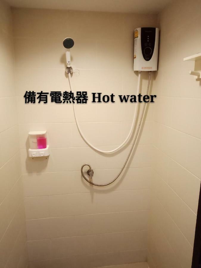 בנגקוק Badu Sukhumvit Dormitory מראה חיצוני תמונה